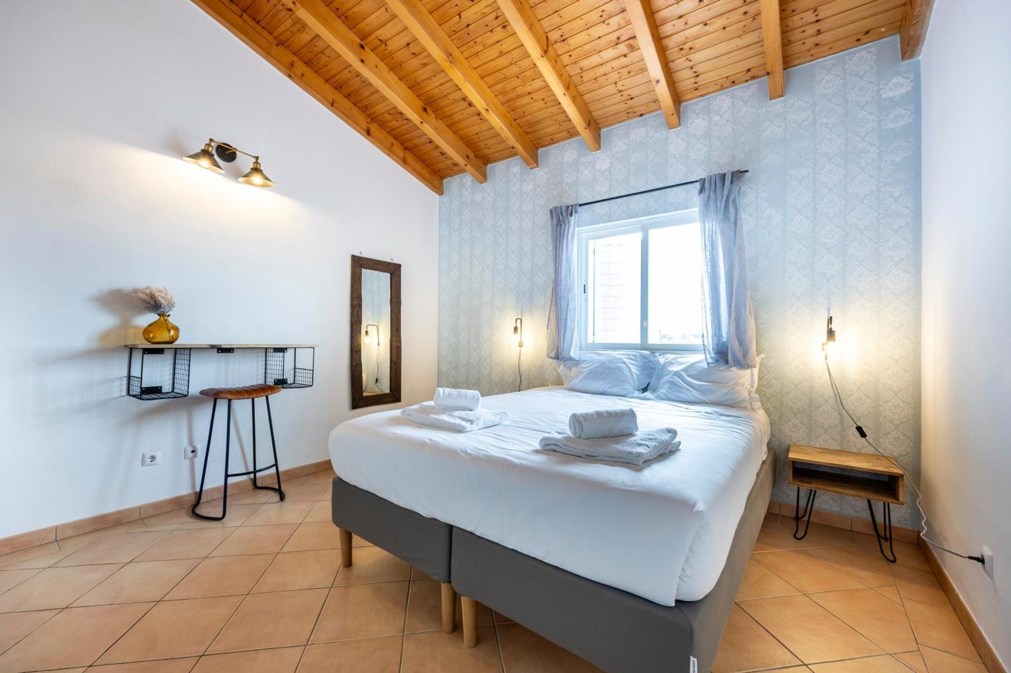Anchorhouse Portugal Hotel Алжезур Екстериор снимка